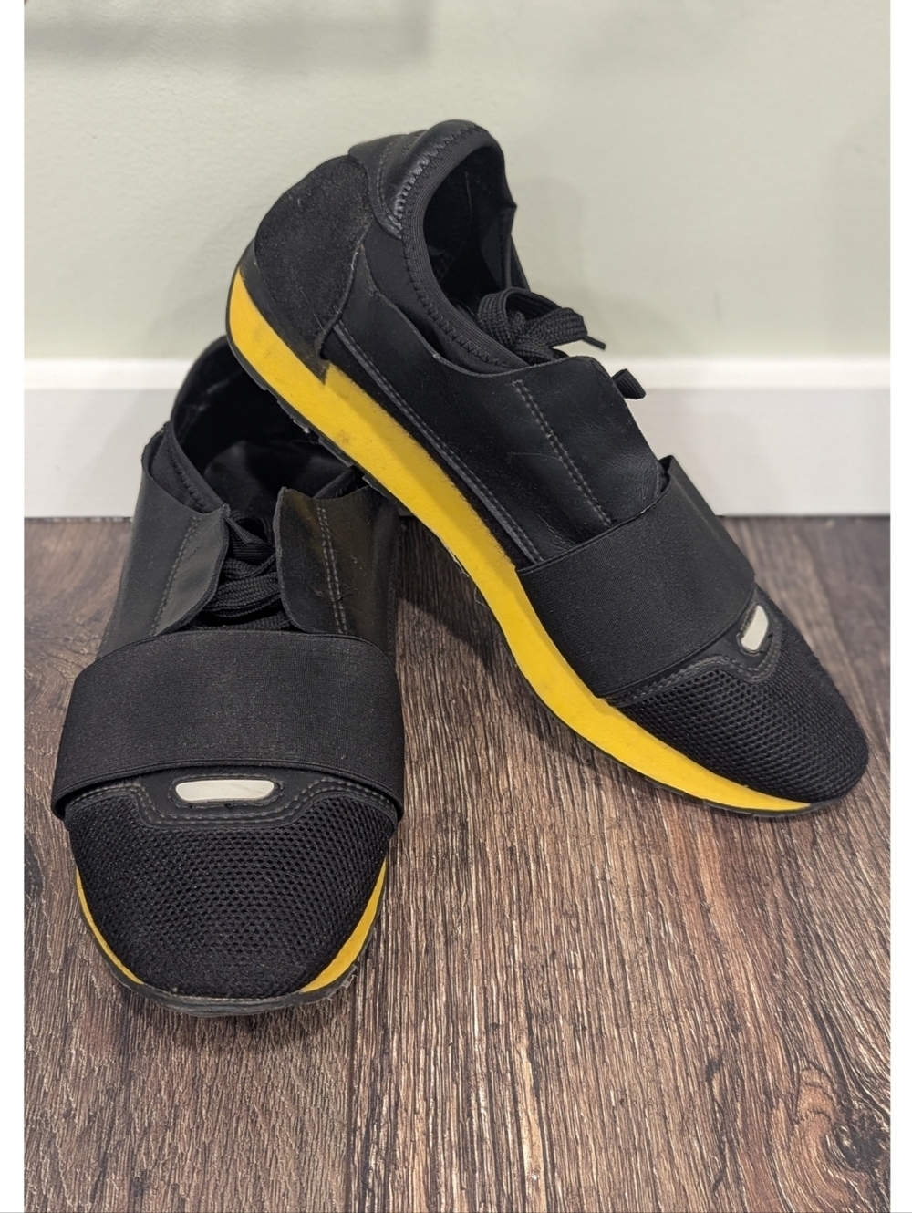 Balenciaga Race Runner Sneakers Size 41 Or US 8